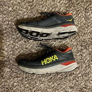 Men’s Hoka Bondi 7